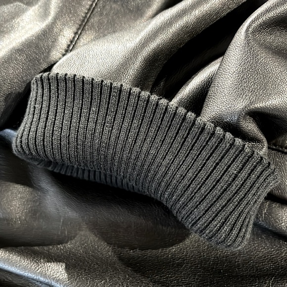 Prada Black Reversible Leather and Nylon Bomber Jacket - Picture 11 of 14